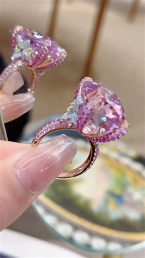 💎😱 The Most Expensive Pink Diamond Ever! Worth $71 Million?!#PinkDiamond #LuxuryJewels #Expensive