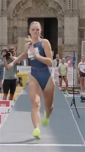 Dominika Švaňová