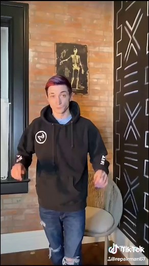 @cubbithompson #ding #brat wonder where you can find the rest of this video🙈￼