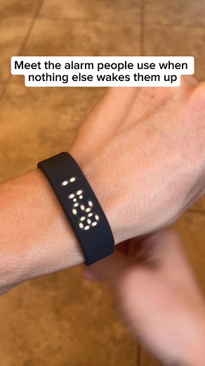 Stop oversleeping and finally wake up on time. The FitSleeps wristband is built for people who miss alarms, snooze unconsciously, or sleep through anything. It’s a powerful, non disruptive vibration alarm that helps even the heaviest sleepers get up on time. Here’s how it works: 1️⃣ Set your wake up time 2️⃣ Clip the device to your wrist before bed 3️⃣ Wake up to steady vibration instead of loud, stressful noise 4️⃣ Your body reacts faster to vibrations which reduces the urge to snooze No more c