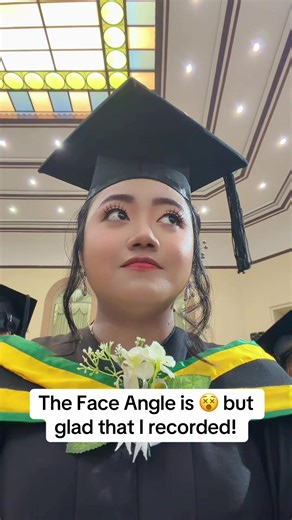 Round than a ball 😭🎓