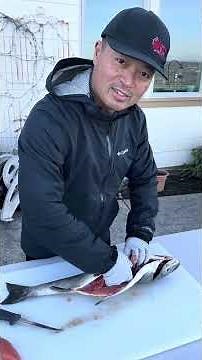 Let’s clean our salmon together!