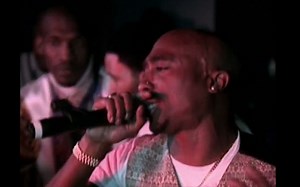 【听歌】2PAC-Ambitionz Az A Ridah