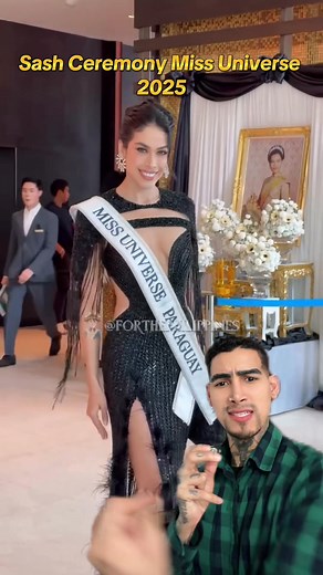 303K views · 8.2K reactions |  Ceremonia de entrega de bandas en el...