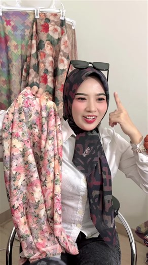 Tutorial Hijab Segi Empat untuk Gaya OOTD