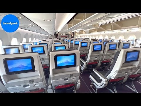 Trying Japan Airlines Domestic Flight from Osaka to Tokyo | Super Economy