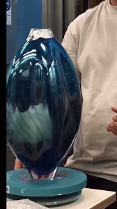 93K views · 1.3K reactions | Glass Blowing Art !!!!! #GlassArt #GlassWork #GlassBlowing #StainedGlass #GlassSculpture #HandmadeArt #FusedGlass #GlassDesign #ArtLovers #UniqueArt #TrendingNow #SatisfyingArt #FacebookReels | Glowing Glass | Facebook