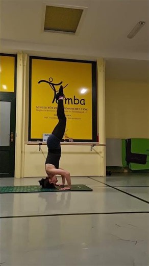 Kopfstand lernen - Headstand for Beginners 2