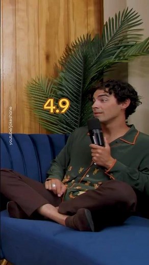 Joe Jonas is ✨PROUD✨of his WikiFeet score 🦶