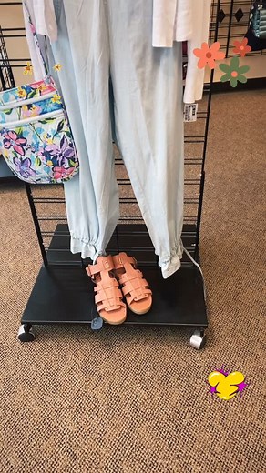 ✨Love love this kind of stuff 👗👚✨ #resale#ootd#summer#clothesmentorgarland | Clothes Mentor Garland