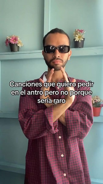 Canciones de Hi5 para el Antro: Norte, Sur, Este y Oeste