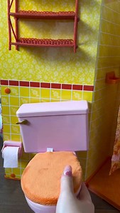 setting up my favorite set ever: julie’s groovy bathroom 🧡🩷 🚽 #americangirldoll #agig #agiger #americangirl #americangirlbrand #agdoll #ogdoll #fypage #miniature #toys #ourgenerationdolls #ourgeneration #ourgenerationbrand #mini #toystagram #toys4life #toysaremydrug #minitoys #fyp #asmr #asmrcommunity #asmrsounds #asmrvideo #losangeles #vancouver #vancouverbc | defintiely