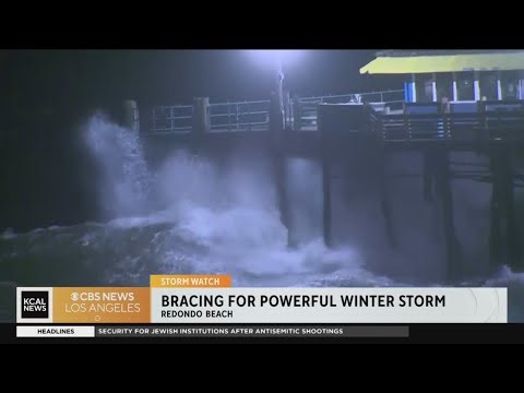High winds, surf prompt closure of Redondo Beach Pier