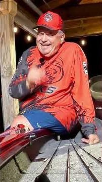 Rods don't fit on the Bass Tracker Pro Team 175! Hmmm. Let's fit it! #bassfishing #bassboats