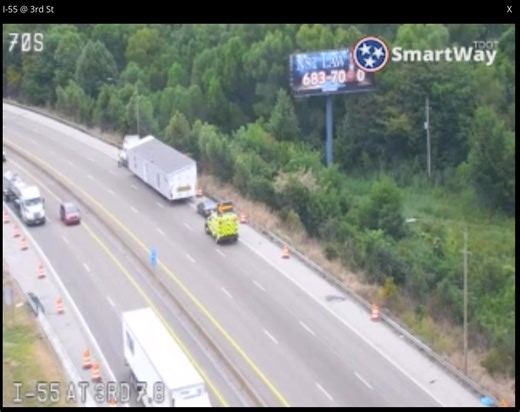 Memphis- An OverSize load problem on 55 northbound near 3rd 3:55pm CT. Commander Chuck is Tennessee’s “ONLY” Traffic Reporter Delivering 16 Hours Per Day Of Real-Time “Live” Traffic Coverage. You Can’t Fake “LIVE”! http://commanderchuck.net | On Time Traffic
