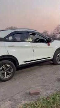 Slope par Gadi Kaise Lagaye 🚗🔥 Easy Tips #youtubeshorts #ytshorts #shorts