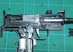 Tokyo Marui MAC-11 Blowback Takedown & Repair