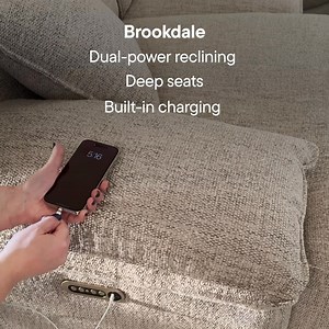 Style from every angle, comfort in every seat. It’s easy to see why fans love our feature-packed reclining faves. | American Signature Furniture