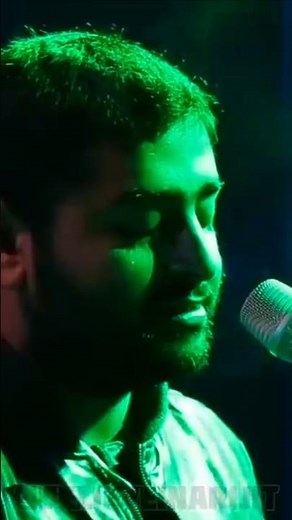 Goosebumps! Arijit Singh Performs Phir Le Aaya Dil Live | #Shorts ❤️