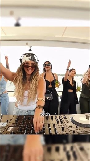 DJ Gigi – Disco-Tech (Soulis Remix) 🔥 💃Greek Beats #djgigi