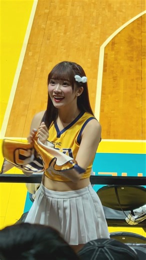 ​冼迪琦 親切笑容帶動防守應援(2026.01.25) Dickie DEA Defense Cheer シェー・ディーチーの守備応援 Sin Tik-kei 수비 응원 미소 #冼迪琦 ​​#応援