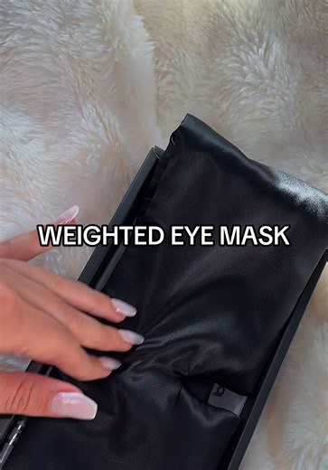 Silk Weighted Eye Mask for Tired Eyes — Relaxing & Soft