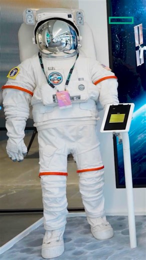 HPE on Instagram: "Computing at the edge is getting edgier. HPE’s Norm Follett shares how the HPE Spaceborne Computer program is pushing innovation into new orbits."