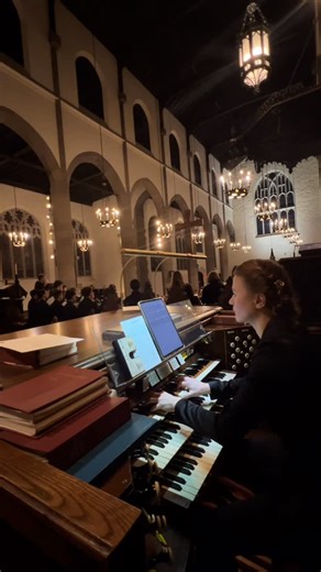 Asiya Korepanova on Instagram: "A favorite moment from recent - and unique! - collaboration with @longwood_chorus and its music director @jeremysamuelfaust, in which we performed few works including this stunning Beatitudes by Arvo Part. The whole piece unfolds as choir builds up the harmony going upwards, each two phrases half step up, only supported by a very low bass note of the organ. But in the end, organ takes over and erupts in this incredible cadenza! The phone sound doesn't give justice