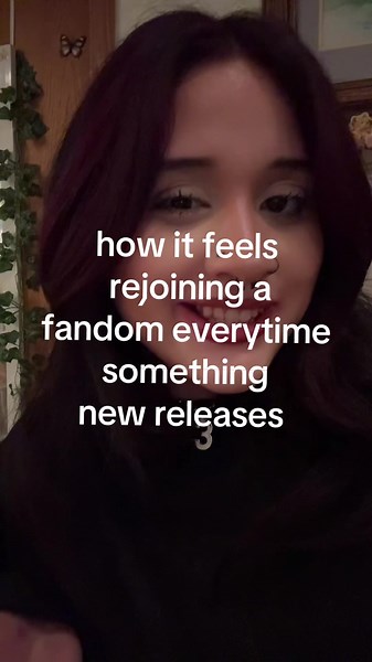 specifically when a new season drops #relatable #fandoms #fandom | poppy playtime
