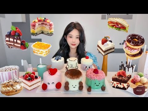 Asmr🍰Eating 🍰 (Soft And Waxy Sound) The colorful little cakes look delicious!