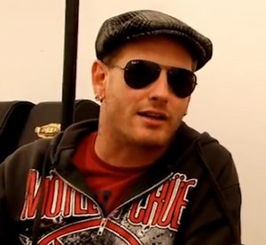 COREY TAYLOR: New Video Interview Posted Online