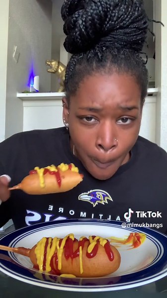 Corn dogs for din din 🤗 #foodie #mukbang #eating #fyp #foodtiktok | food eating videos