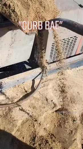 Curb Bae Making the perfect batch using Curb Gravy #oddlysatisfying #saltbae #construction #borderlineusa #cur | Faramis