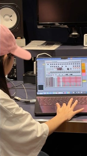 DJ RINOKA "The TR-909 plugin is so much fun! "