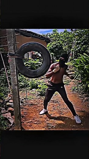 Killer Punching Workout – Brutal Speed & Power #mma #ufc #boxer #boxingmotivation #boxingtraining