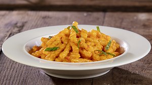 Pasta con i peperoni - Ricette Casa Pappagallo