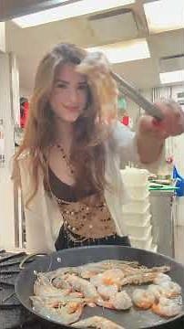 Let’s make paella!! #pizza #pasta #italianfood #dinnertime #calgary #entrepreneur