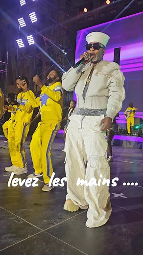 Koffi Olomide & Cindy: Concert Highlights et Biographie