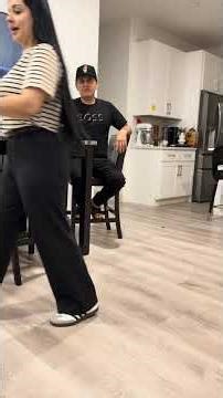 My daughter asks me for permission to go to the club 😂 #elcompacamaron #lapreciosa ##parejas #com...