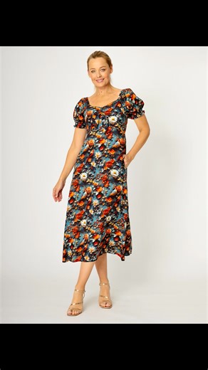 🦜'LUNA SKY' THE LABEL!🦜 Introducing 2 absolutely stunning new prints in our puff sleeve dress! Available in sizes 8-18 & $89.99. | Frox Fashion