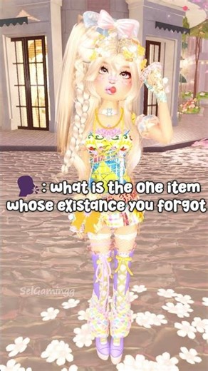 does anyone remember this dress? 🤔 #dresstoimpress