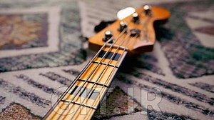 Complete electric bass course to improve your technique