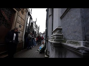 Argentines mark death of Evita Peron 70 years on