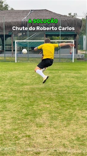 BERA on Instagram: "COMO FAZER O CHUTE DO ROBERTO CARLOS 🔥 #futebol #chute #tutorial #bera"