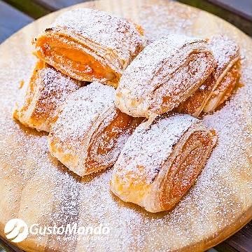 Roasted pumpkin strudel recipe. Spiced with cardamom and cinnamon | Gustomondo