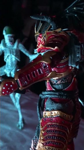 Who Would Win? Samurai Predator vs Joker Alien | NECA Crossover