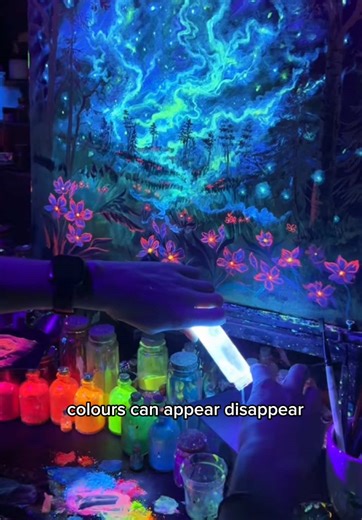 Introducing the four horsemen of effect paint: UV, Glowing the dark, Thermo Chrome and Photochrome 🪄✨ - With these four there’s basically no limit to what can be done as they compliment each other in often surprising ways, UV is startling and shines the strongest, Glow in the dark is the most magical and can hold the light within while Thermo chrome obscures and hides and Photochrome reveals what is hidden - #pigments #art #creativity #inspiration #magic