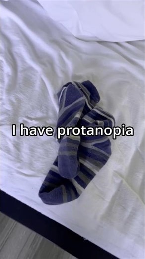 Protanopia and violet #colorblind #colorblindness #colorblindscanner #innovation #BiColoRo