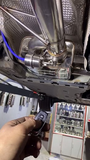 Vacuum Exhaust Muffler Installation Sound Check