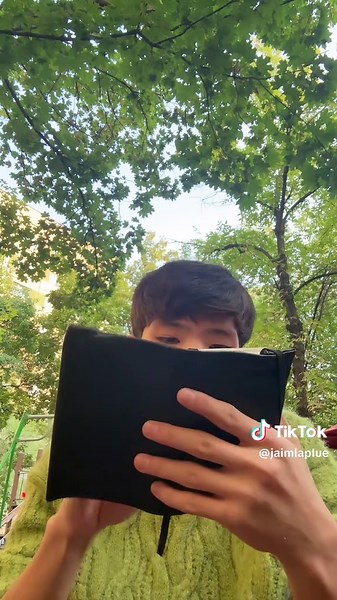 Aesthetic Outfit Ideas for Your Sketchbook